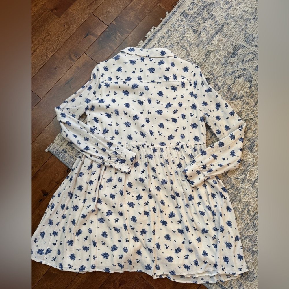 Sézane Floral Button Front Dress Size 36 Blue White Parisian Cottagecore - Picture 4 of 4